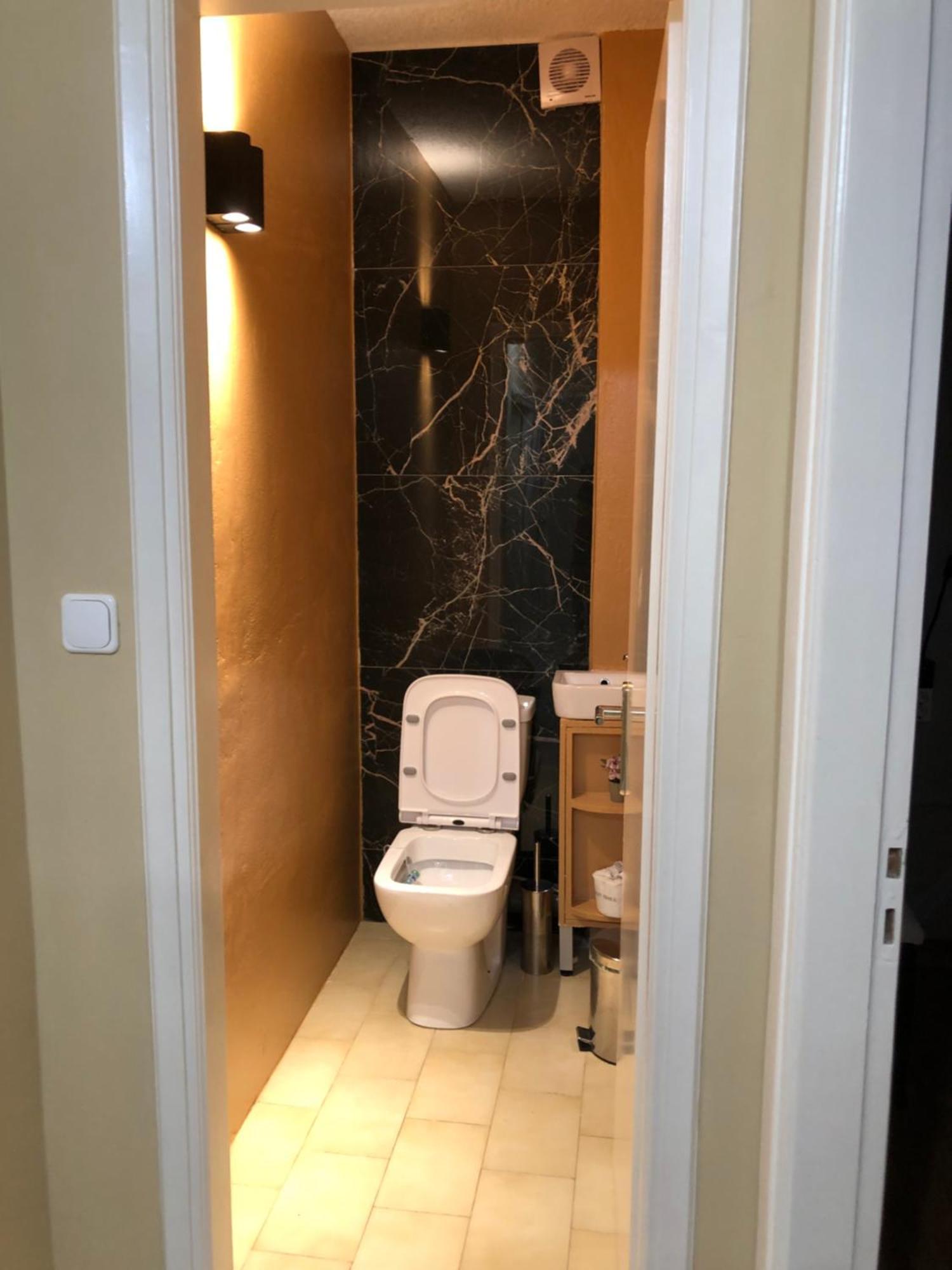 Johnny'S Three Bedroom Apartment نافبليو المظهر الخارجي الصورة